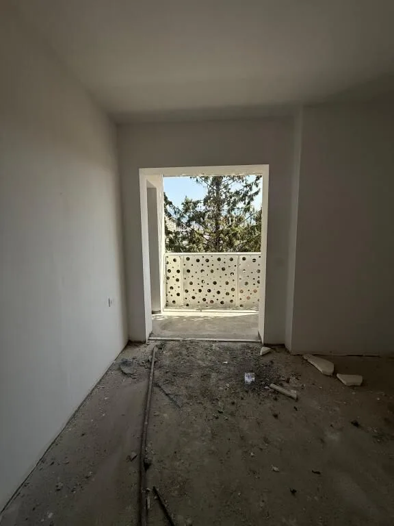 🏡 Shitet Apartament 1+1 – Corner Residence, Rruga e Kavajes 5