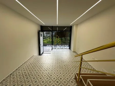 Ambient biznesi + parkim për qira, Golden Park 3!