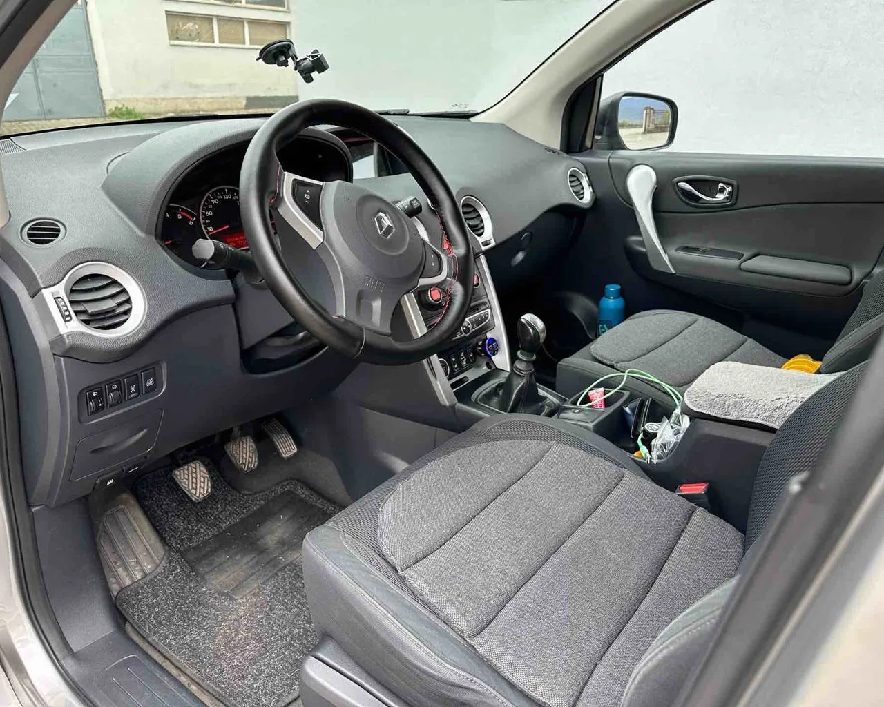 Shes Renault Koleos 2008 Nafte 2.0 manual 4x4 5