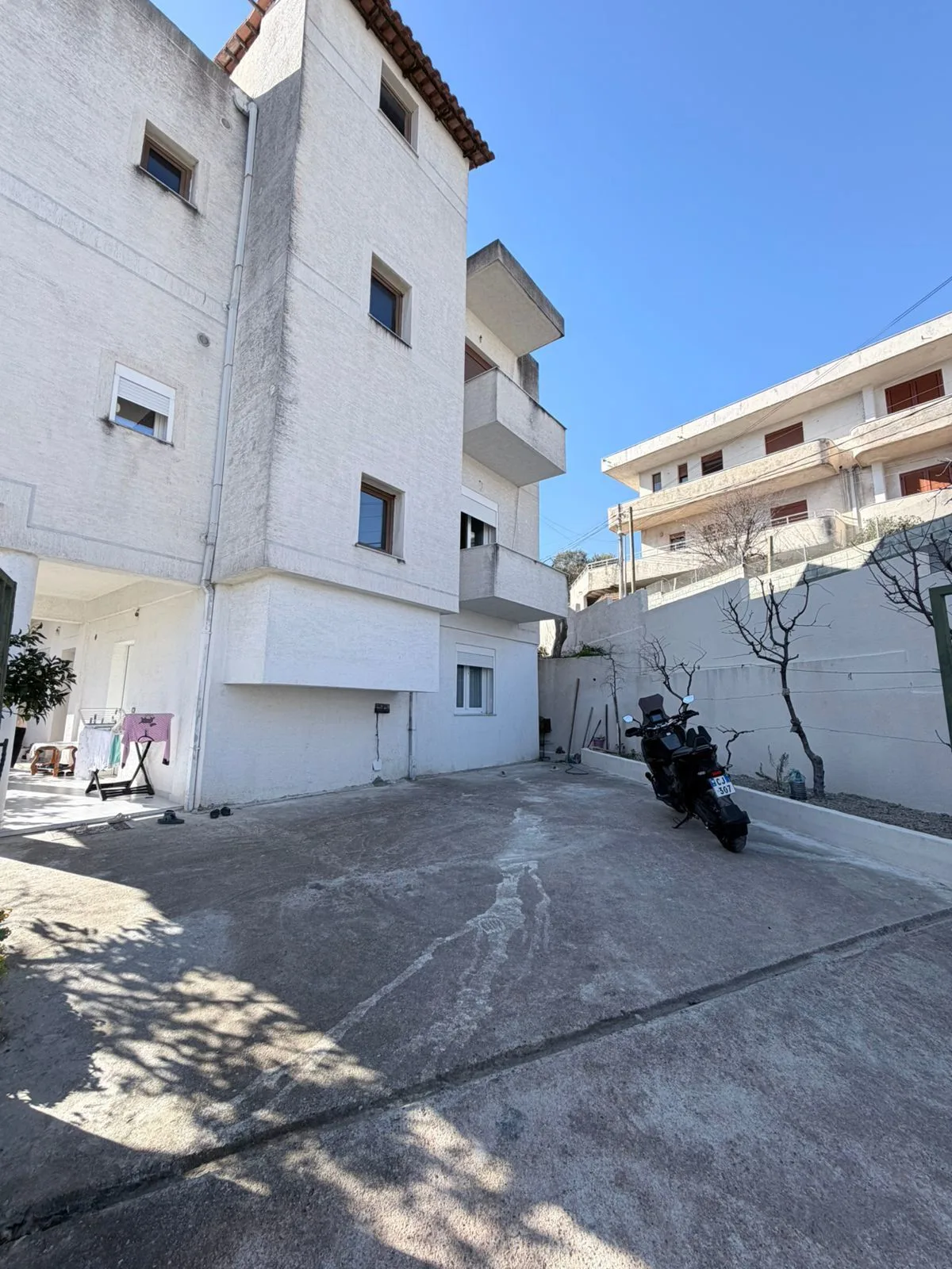 JEPET ME QERA KATI I DYTE I NJE VILE 3-KATESHE PRANE SPITALI 18