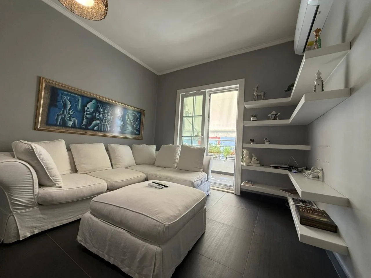 Apartament 1+1 me qira ne Bllok 14