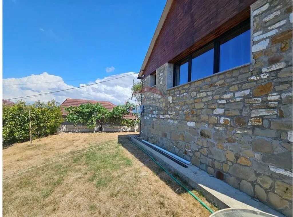Shtëpi fermë - Për Shitje - Pezë, Tiranë(ID: 530181003-414) 2