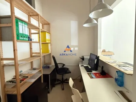 Ambjent Biznesi Ne Shitje » Laprake, Tirane 3