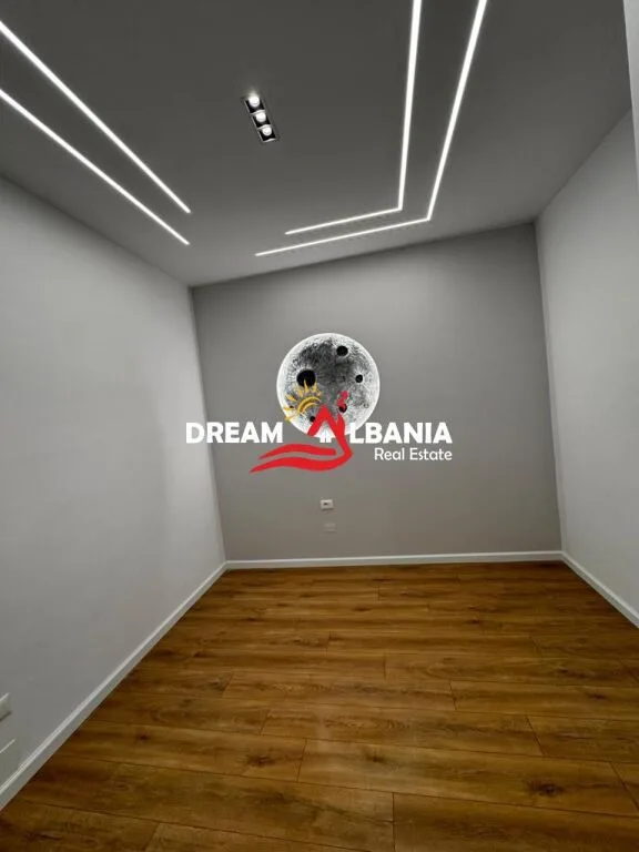 Shitet apartament 2+1 ne Astir prane Vila L 4