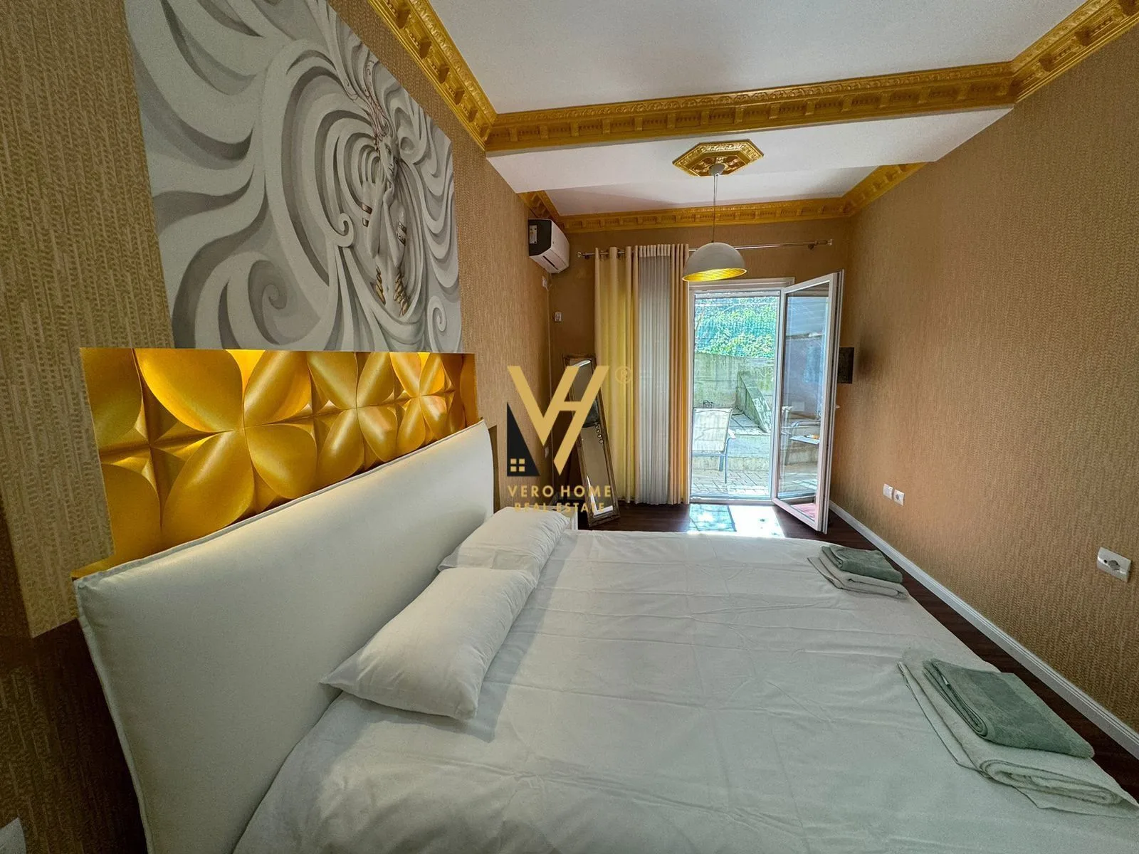 JEPET APARTAMENT 2+1+BLK ME QIRA TE LIQENI THATE 800 EURO 13