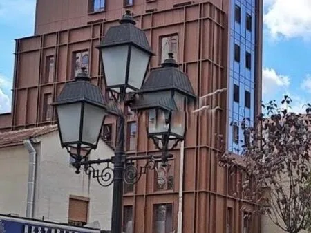 Shitet Ambient Komercial – Rruga e Kavajes 340,000 €