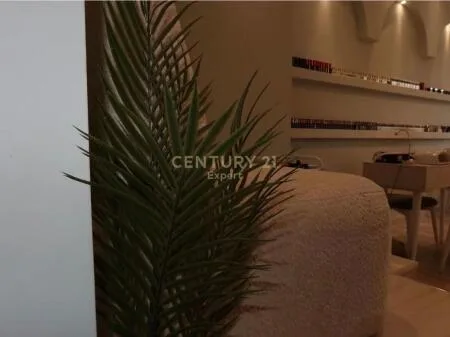 Shesim Dyqan dhe 2 Garsoniere buze Rruges se Durresit, Tirane! 4