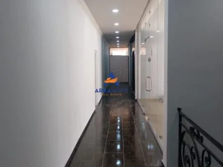 JEPET ME QERA DYQAN "TE RRETHI I ASTIRIT" 3000 EURO 4