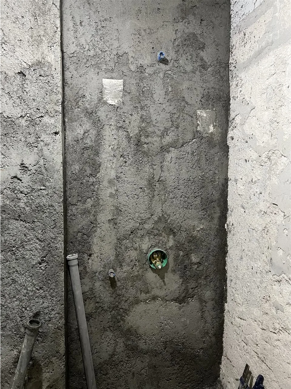 Bojaxhi, Suvatime punime gipsi dhe patinime 15