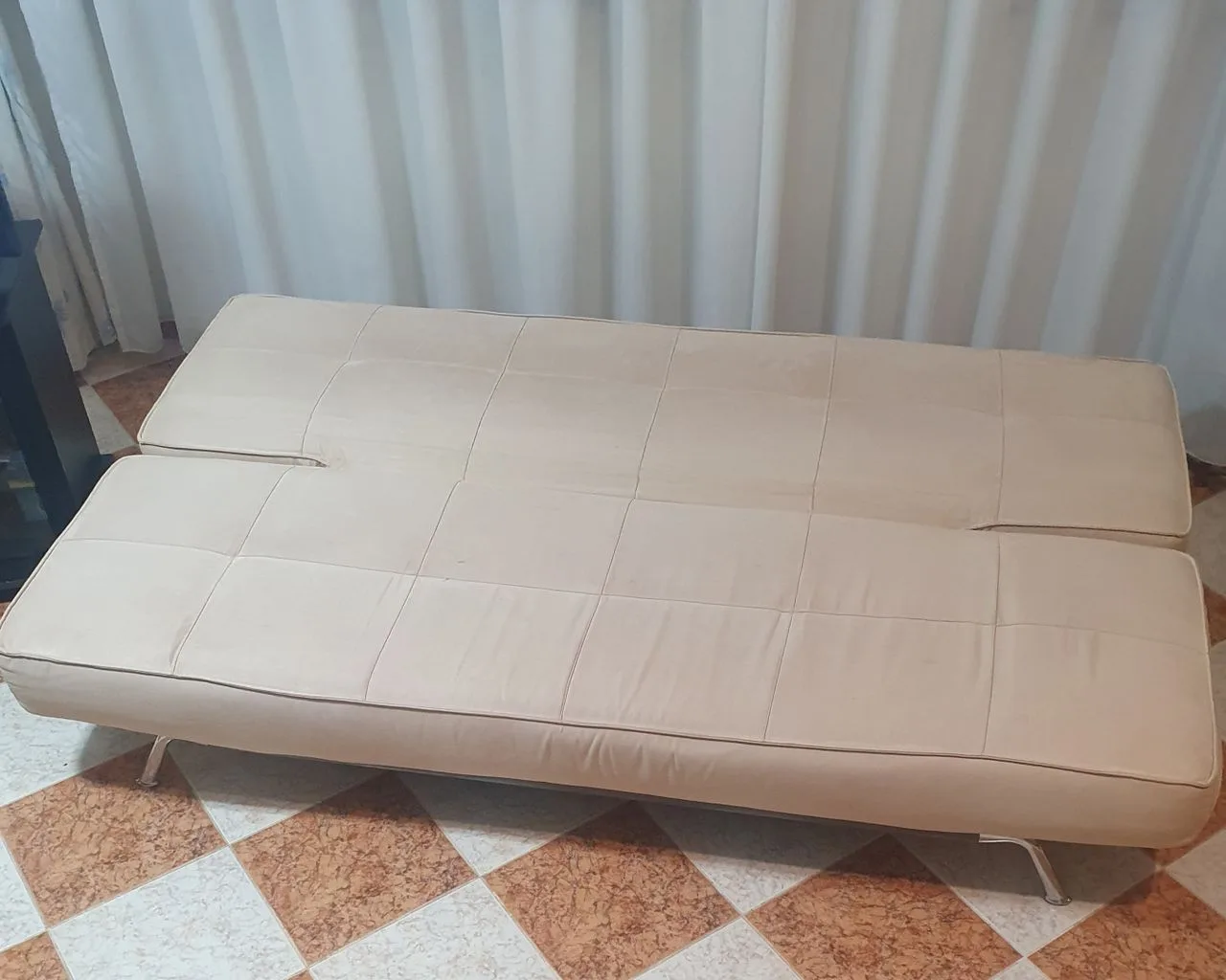 Kolltuk qe hapet dhe behet dopio. 2