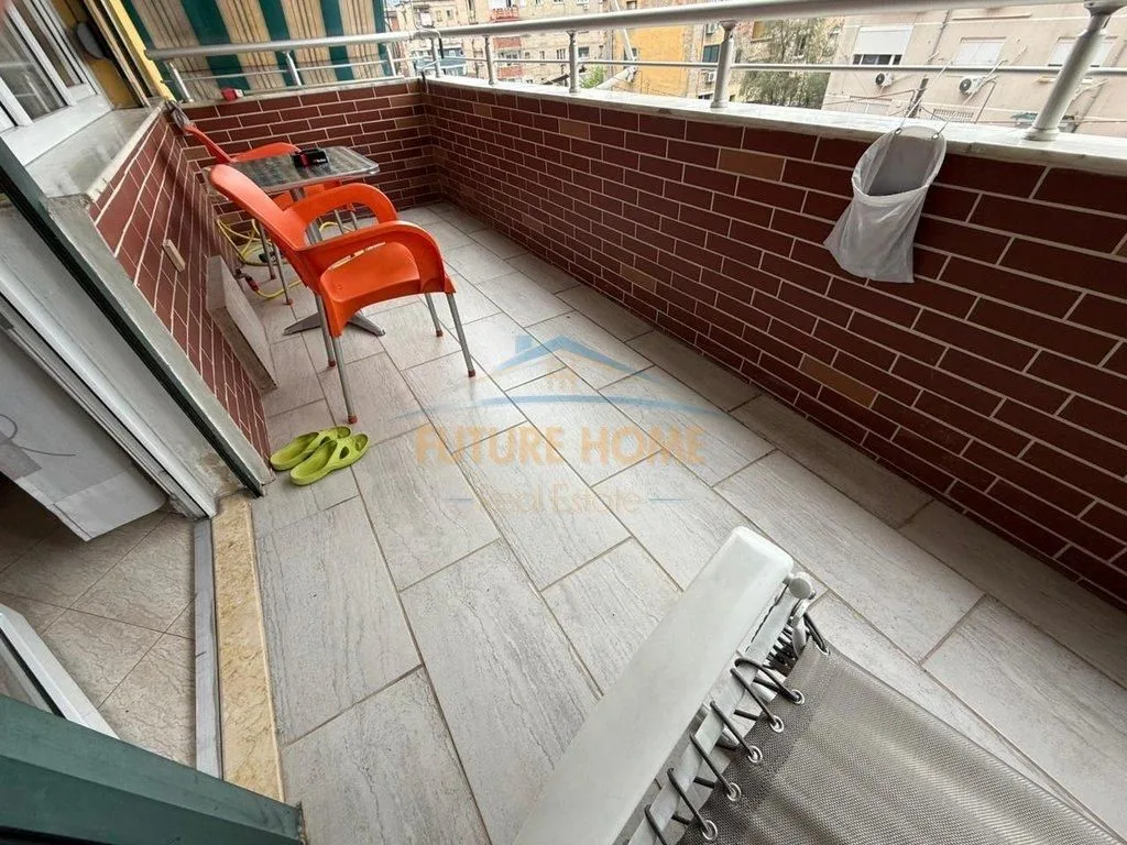 Shitet, Apartament 2+1+2+Depo,21 Dhjetori, Tiranë 18