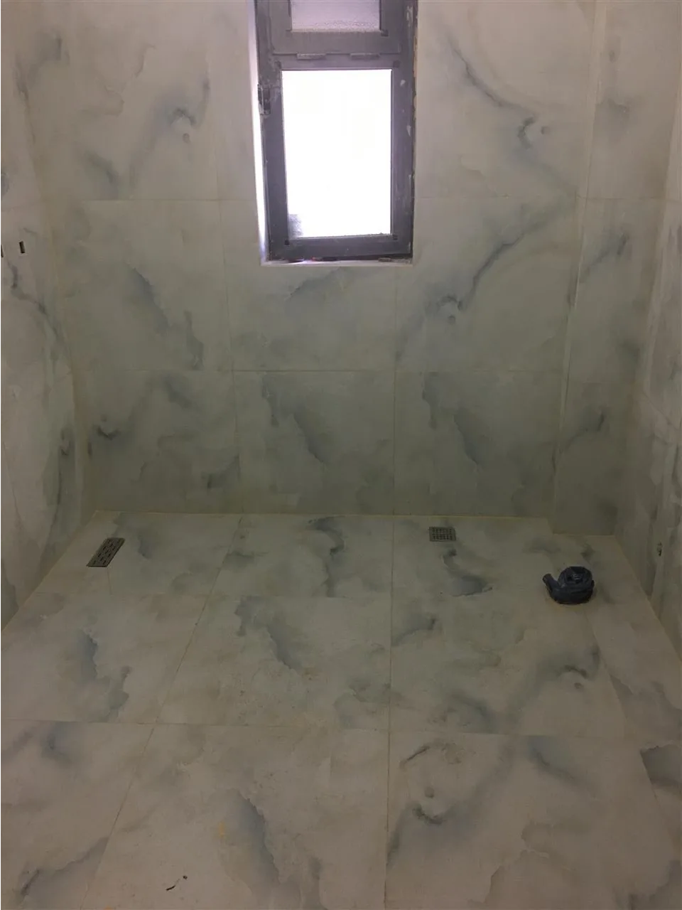 SHTRUES PLLAKASH, 16