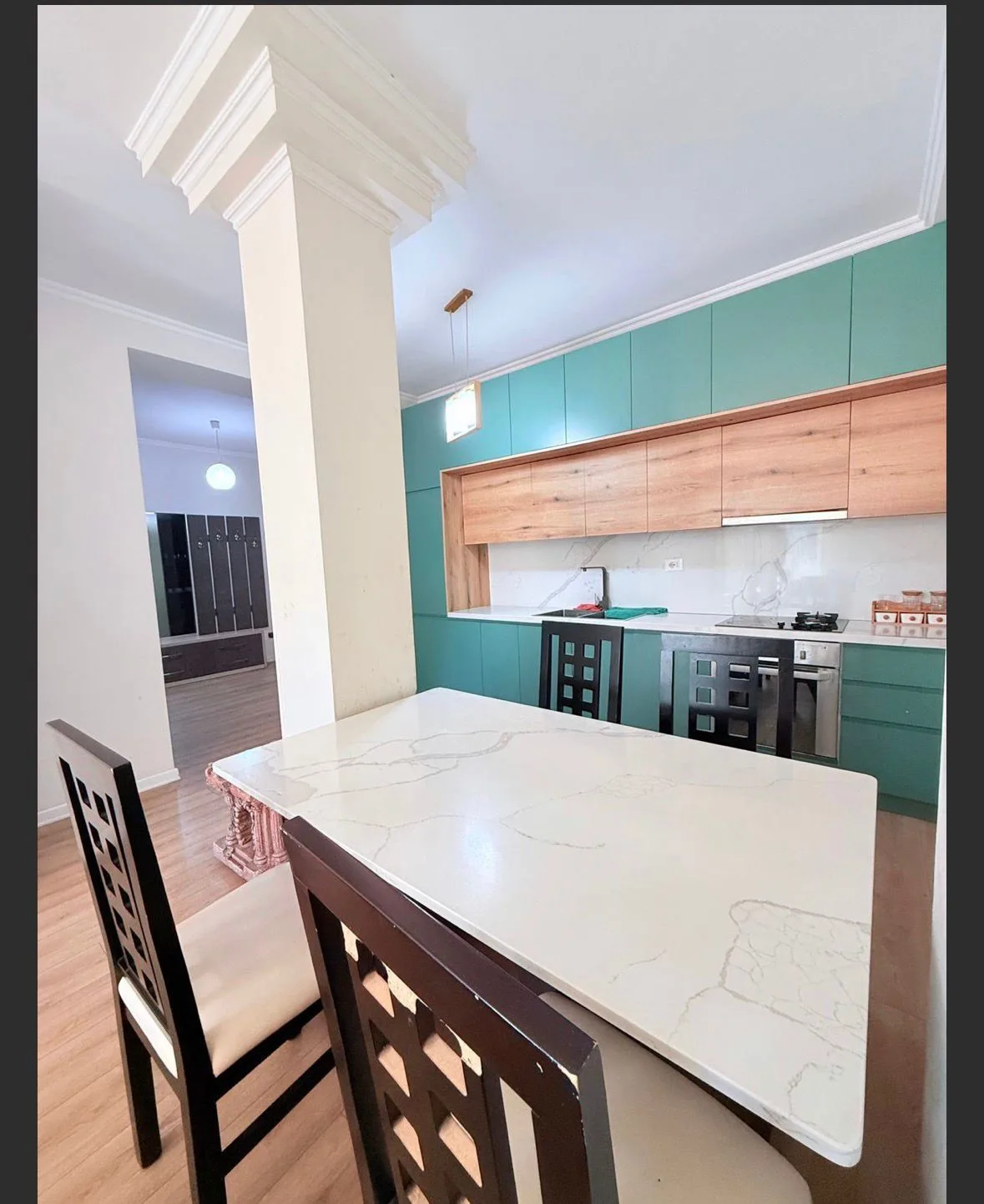 SHITET APARTAMENT 2+1 PRANE GJYKATES, DURRES 13