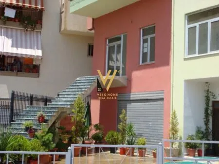 Ambjent Biznesi Me Qera » Fresk, prane Restorant Qesaraka, Tirane 7