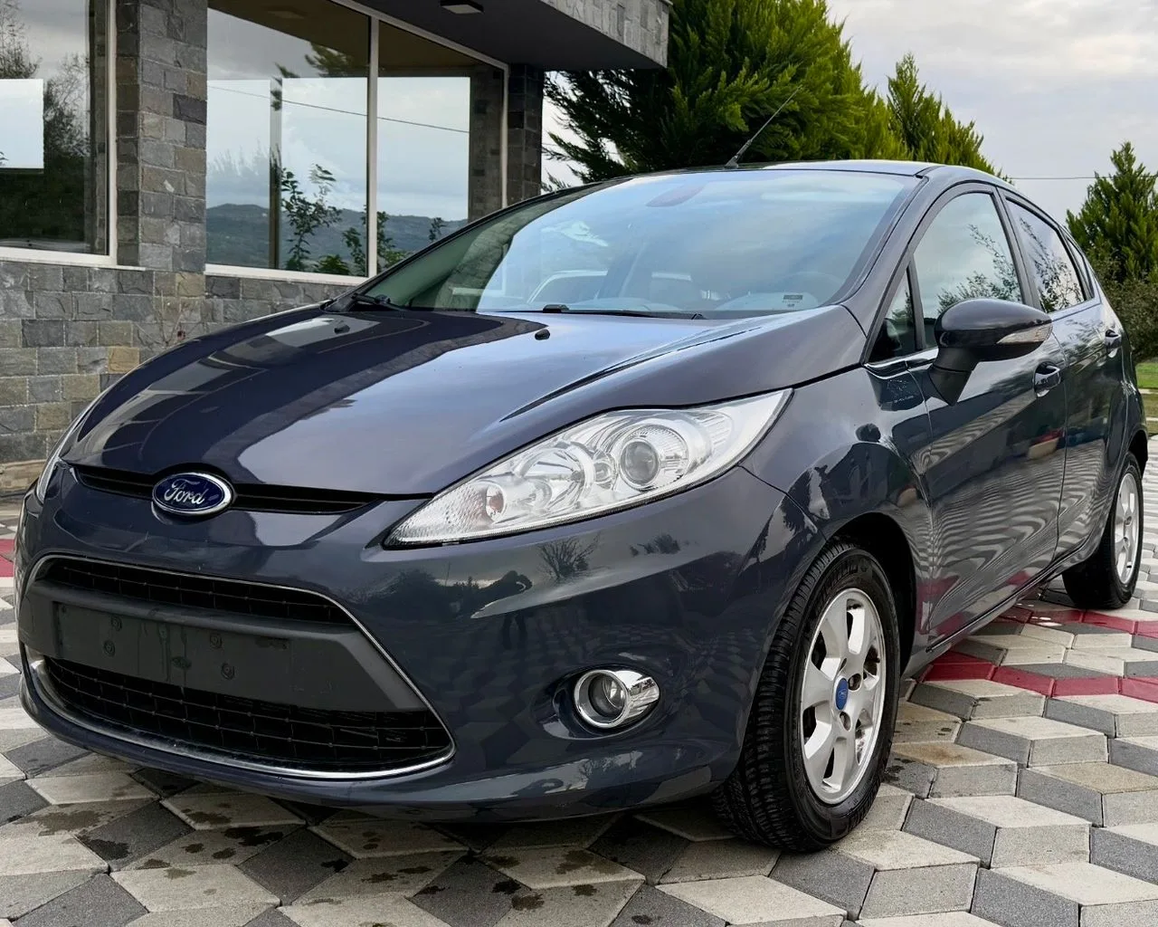 DISKUTUSHEM SHITET FORD FIESTA 1.6 NAFTE MANUAL VITI 2011 3