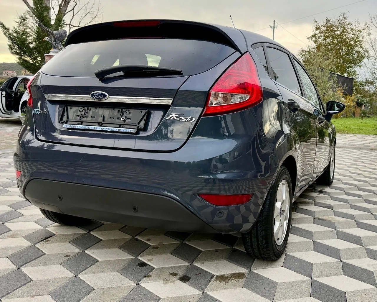 DISKUTUSHEM SHITET FORD FIESTA 1.6 NAFTE MANUAL VITI 2011 5