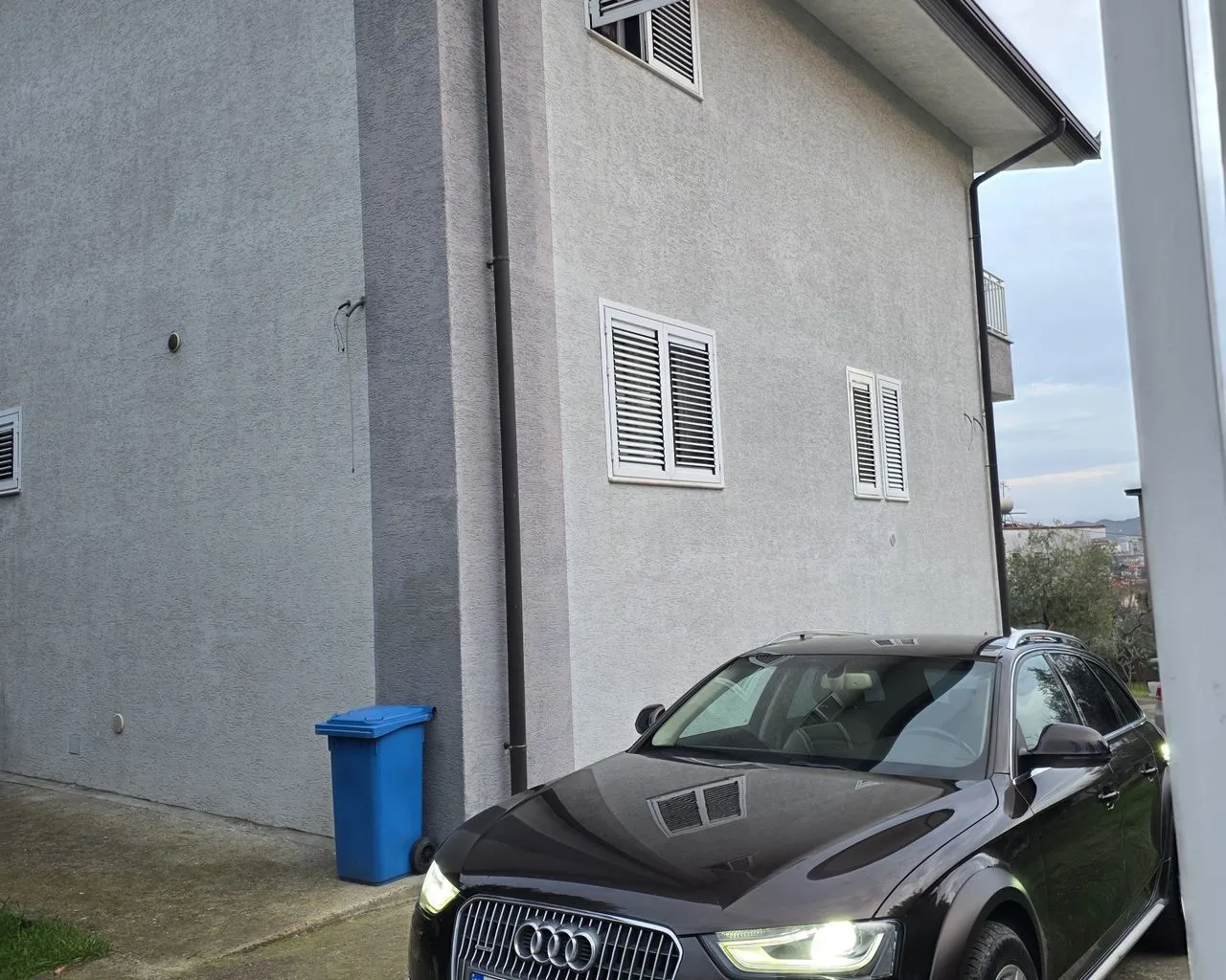 Audi a4 Allroad 3.0 nafte super makine Nga Europa 12