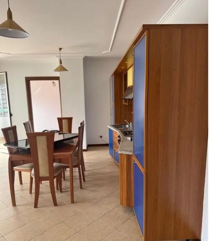 ZYRE ME QERA TE RRUGA E KOSOVAREVE, KOMPLEKSI DINAMO 5