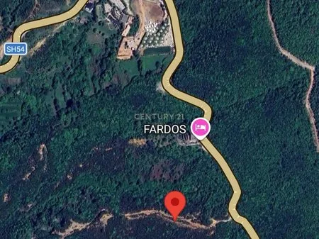 Shitet tokë 8880 m² në Priskë të Madhe.