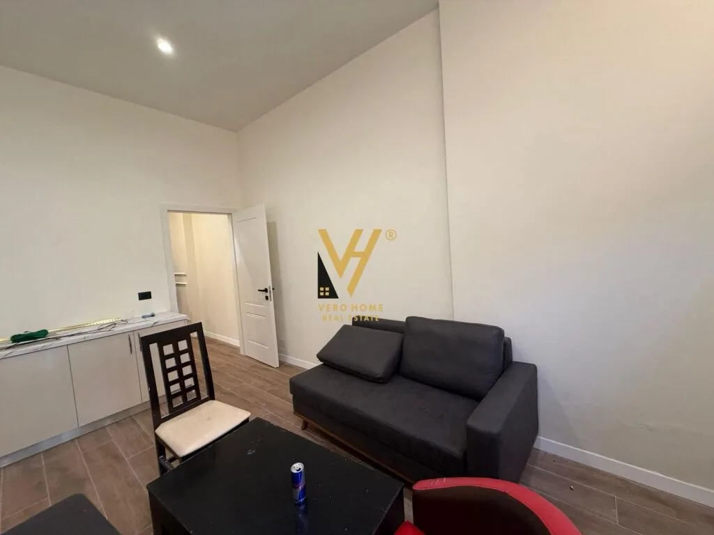 SHITET AMBIENT BIZNESI 222 M2 TE BUNKART 270.000 EURO 5