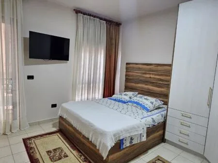 🏡 Shtepi me qera » Komuna e Parisit, Tirane 11