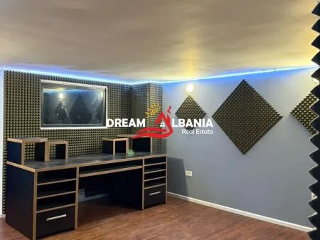 JEPET DYQAN 60 M2 ME QIRA NE YZBERISHT 50.000 LEKE 4