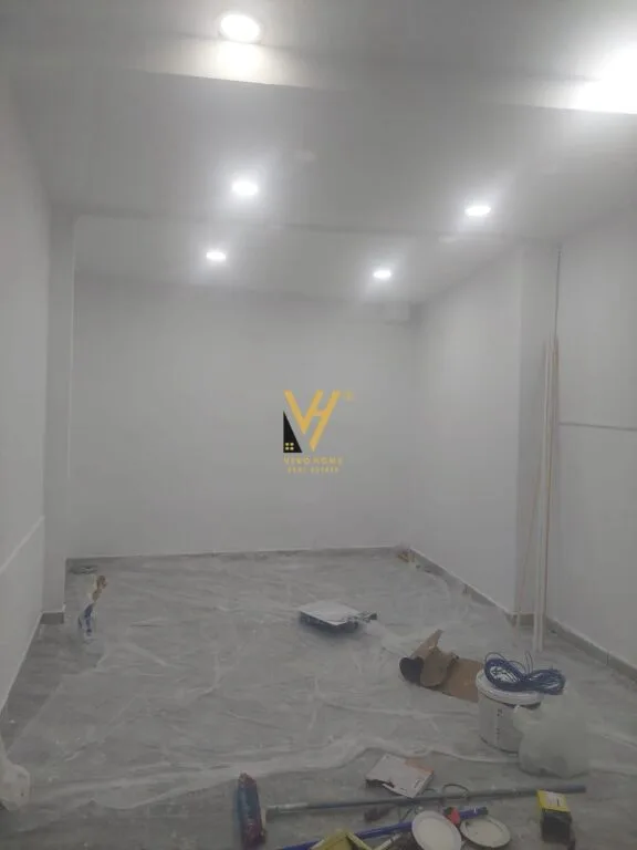 JEPET DYQAN 50 M2 ME QERA NE SELITE 35.000 LEKE 2