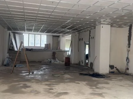 Ambjent Biznesi Me Qera » Astiri, Tirane 5