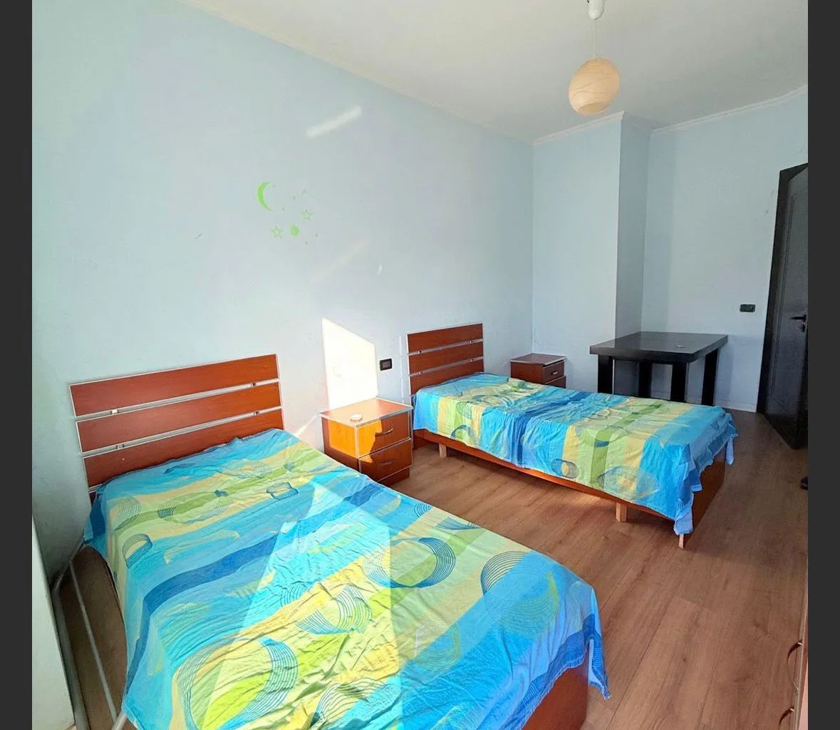 SHITET APARTAMENT 2+1 PRANE GJYKATES, DURRES 3
