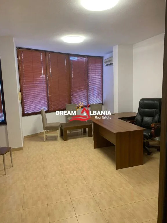 Zyre me qera Rruga George Bush, Perballe Parlamentit, Tirane 5