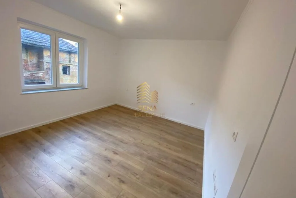 Shitet, Apartament 2+1+2+Blk, Rruga e Durresit – Blloku i Ambasadave, 185,000 Euro 2