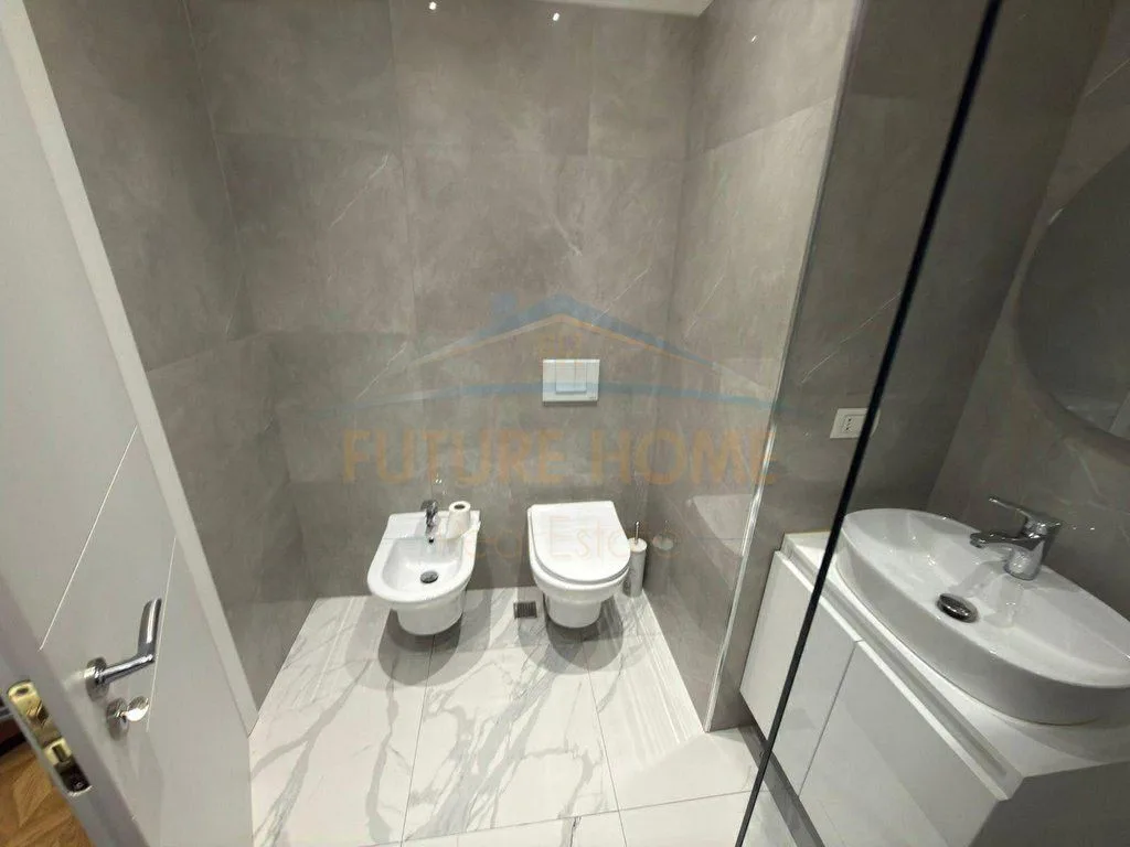 Qera, Apartament 1+1+Post Parkimi, Urban Gate 6