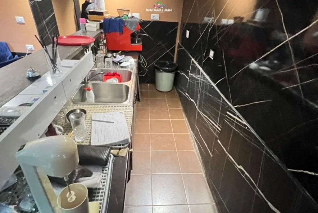 Shitet Biznesi Bar Kafe + Bilardo Tek Sheshi Willson (ID BSHB172) Tirane 5