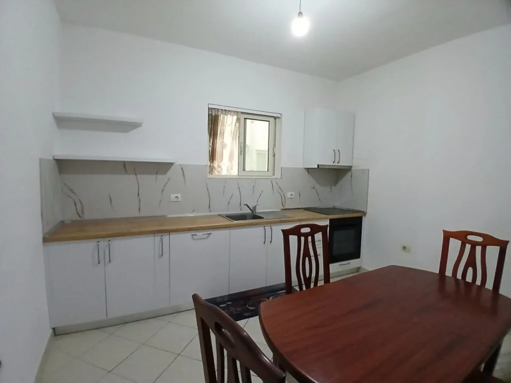 🏡 Shtepi me qera » Yzberisht, Tirane 12