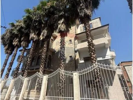 Ambjent Biznesi Me Qera » Kinostudio, Tirane